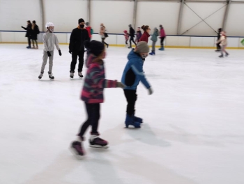 WYJAZD NA LODOWISKO Zdjęcia 13.03.2021 - zdjęcie8