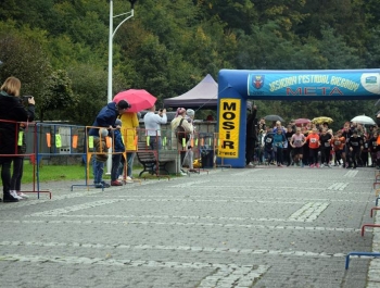 XXXII Jesienny Festiwal Biegowy- wyniki + zdjęcia - zdjęcie 170