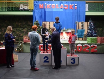 Mikołajkowe Zawody Pływackie i spotkanie ze Świętym Mikołajem 03.12.2022 r. - zdjęcie 120