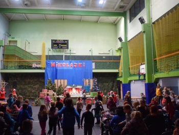 Mikołajkowe Zawody Pływackie i spotkanie ze Świętym Mikołajem 03.12.2022 r. - zdjęcie 131
