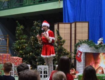 Mikołajkowe Zawody Pływackie i spotkanie ze Świętym Mikołajem 03.12.2022 r. - zdjęcie 134