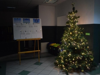 Mikołajkowe Zawody Pływackie i spotkanie ze Świętym Mikołajem 03.12.2022 r. - zdjęcie 136