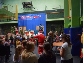 Mikołajkowe Zawody Pływackie i spotkanie ze Świętym Mikołajem 03.12.2022 r. - zdjęcie 141