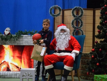 Mikołajkowe Zawody Pływackie i spotkanie ze Świętym Mikołajem 03.12.2022 r. - zdjęcie 147