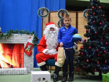 Mikołajkowe Zawody Pływackie i spotkanie ze Świętym Mikołajem 03.12.2022 r. - zdjęcie 153