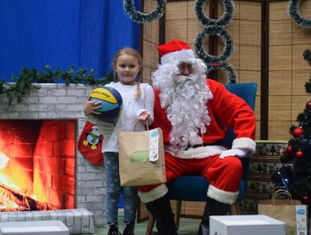 Mikołajkowe Zawody Pływackie i spotkanie ze Świętym Mikołajem 03.12.2022 r. - zdjęcie 167