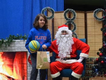 Mikołajkowe Zawody Pływackie i spotkanie ze Świętym Mikołajem 03.12.2022 r. - zdjęcie 170