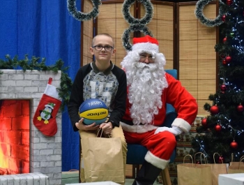 Mikołajkowe Zawody Pływackie i spotkanie ze Świętym Mikołajem 03.12.2022 r. - zdjęcie 172