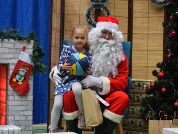 Mikołajkowe Zawody Pływackie i spotkanie ze Świętym Mikołajem 03.12.2022 r. - zdjęcie 173