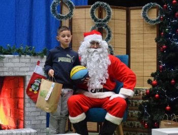 Mikołajkowe Zawody Pływackie i spotkanie ze Świętym Mikołajem 03.12.2022 r. - zdjęcie 176