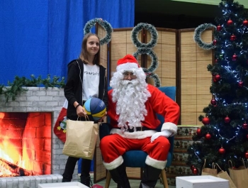 Mikołajkowe Zawody Pływackie i spotkanie ze Świętym Mikołajem 03.12.2022 r. - zdjęcie 189
