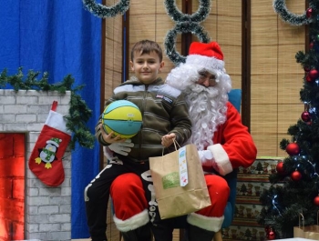 Mikołajkowe Zawody Pływackie i spotkanie ze Świętym Mikołajem 03.12.2022 r. - zdjęcie 192