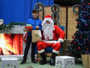 Mikołajkowe Zawody Pływackie i spotkanie ze Świętym Mikołajem 03.12.2022 r. - zdjęcie 193