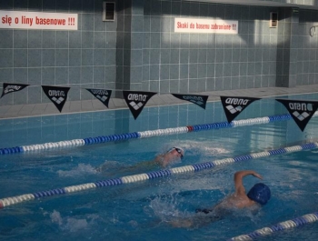 Mikołajkowe Zawody Pływackie i spotkanie ze Świętym Mikołajem 03.12.2022 r. - zdjęcie 65