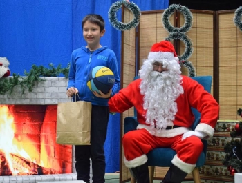 Mikołajkowe Zawody Pływackie i spotkanie ze Świętym Mikołajem 03.12.2022 r. - zdjęcie 202