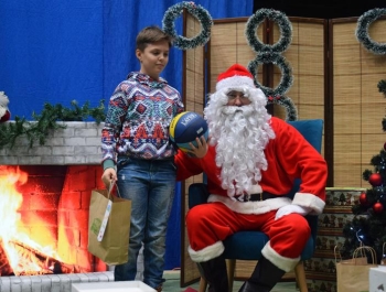 Mikołajkowe Zawody Pływackie i spotkanie ze Świętym Mikołajem 03.12.2022 r. - zdjęcie 205