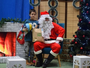 Mikołajkowe Zawody Pływackie i spotkanie ze Świętym Mikołajem 03.12.2022 r. - zdjęcie 206