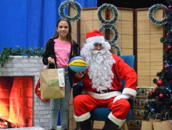 Mikołajkowe Zawody Pływackie i spotkanie ze Świętym Mikołajem 03.12.2022 r. - zdjęcie 208