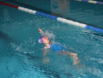 Zawody Pływackie - Ferie z MOSiRem 2023 - zdjęcie 8