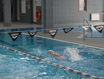 Zawody Pływackie - Ferie z MOSiRem 2023 - zdjęcie 24