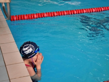 Zawody Pływackie - Ferie z MOSiRem 2023 - zdjęcie 25