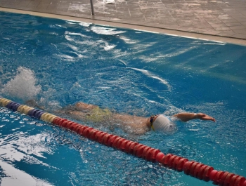 Zawody Pływackie - Ferie z MOSiRem 2023 - zdjęcie 26