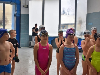 Zawody Pływackie - Ferie z MOSiRem 2023 - zdjęcie 38