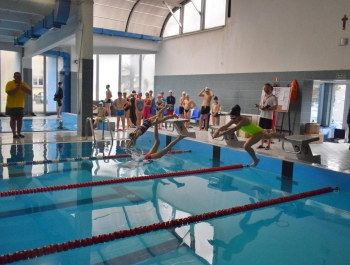 Zawody Pływackie - Ferie z MOSiRem 2023 - zdjęcie 44