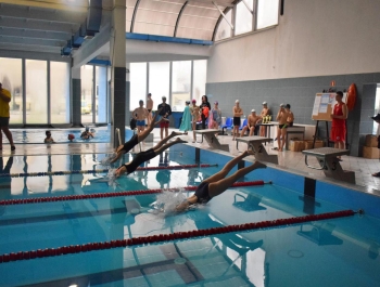 Zawody Pływackie - Ferie z MOSiRem 2023 - zdjęcie 53