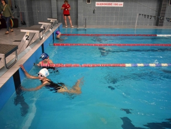 Zawody Pływackie - Ferie z MOSiRem 2023 - zdjęcie 57