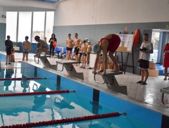 Zawody Pływackie - Ferie z MOSiRem 2023 - zdjęcie 58