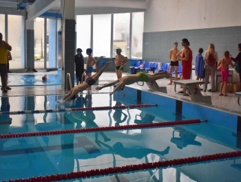 Zawody Pływackie - Ferie z MOSiRem 2023 - zdjęcie 63