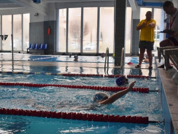 Zawody Pływackie - Ferie z MOSiRem 2023 - zdjęcie 70