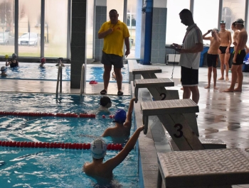 Zawody Pływackie - Ferie z MOSiRem 2023 - zdjęcie 71