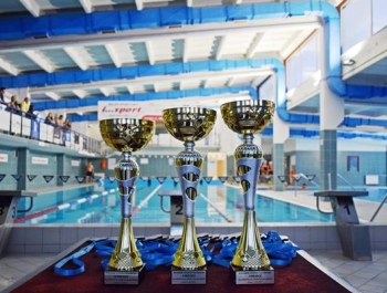 Relacja z Rodzinnych Sztafet Pływackich - zdjęcie 2