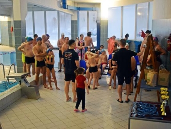 Relacja z Rodzinnych Sztafet Pływackich - zdjęcie 4