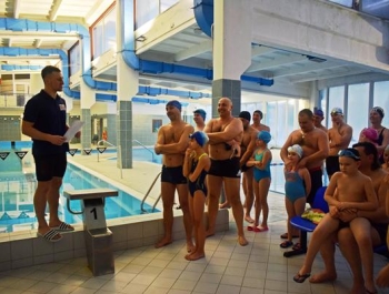 Relacja z Rodzinnych Sztafet Pływackich - zdjęcie 5