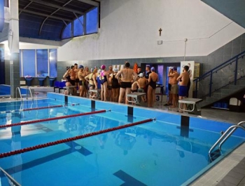 Relacja z Rodzinnych Sztafet Pływackich - zdjęcie 19