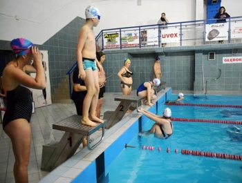 Relacja z Rodzinnych Sztafet Pływackich - zdjęcie 25