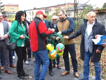 Kompleks sportowo-rekreacyjny na os. 700-lecia już otwarty! - zdjęcie 17