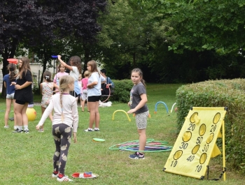 Lato z MOSIR-em na os. Młodych 8.07.2025 - zdjęcie 18