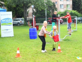 Fotorelacja z festynu na os. 700-lecia oraz na ul. Tetmajera w Żywcu - zdjęcie 47