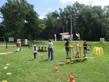 Fotorelacja z festynu na os. 700-lecia oraz na ul. Tetmajera w Żywcu - zdjęcie 25