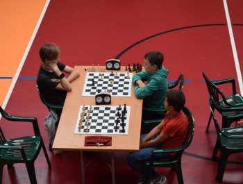 Wakacyjne zajęcia na hali sportowej MOSiR w Żywcu - zdjęcie15