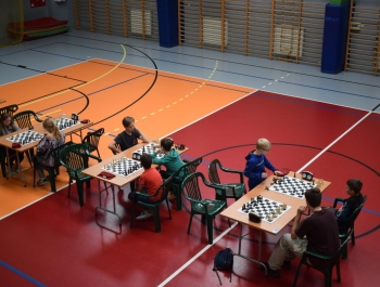 Wakacyjne zajęcia na hali sportowej MOSiR w Żywcu - zdjęcie11