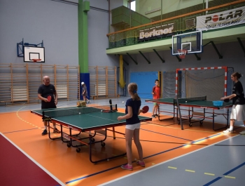 Wakacyjne zajęcia na hali sportowej MOSiR w Żywcu - zdjęcie9