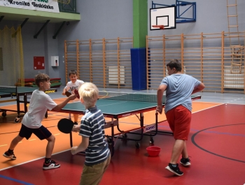 Wakacyjne zajęcia na hali sportowej MOSiR w Żywcu - zdjęcie6