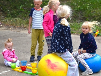 Pożegnanie wakacji przy Szkole Podstawowej nr 5 - 19.08.2025 - zdjęcie 7