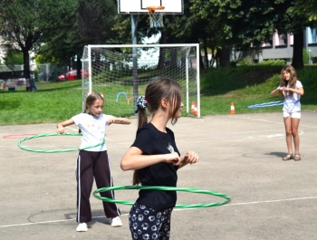 Pożegnanie wakacji przy Szkole Podstawowej nr 5 - 19.08.2025 - zdjęcie 41