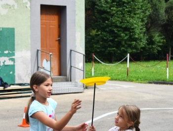 Pożegnanie wakacji przy SP3 oraz SP6. - zdjęcie 31
